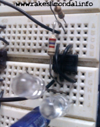  555 timer Circuit with a 555 timer side view