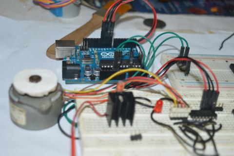 Stepper Motor Speed controller using ADC with Arduino
